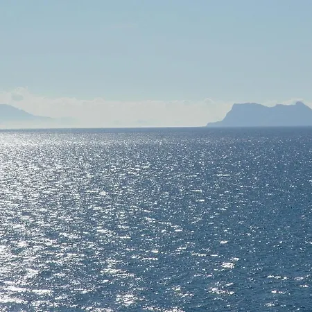 Boulevard 302 Estepona