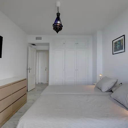 Boulevard 302 Estepona