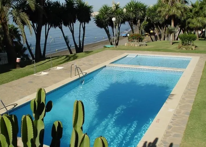 Boulevard 302 Estepona